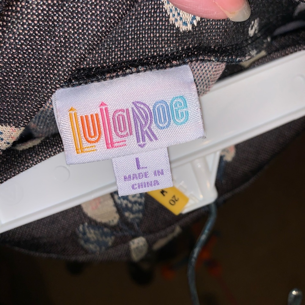 Lularoe skirt